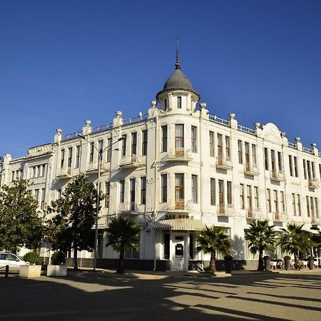 Ritsa Hotel Sochumi Exterior foto